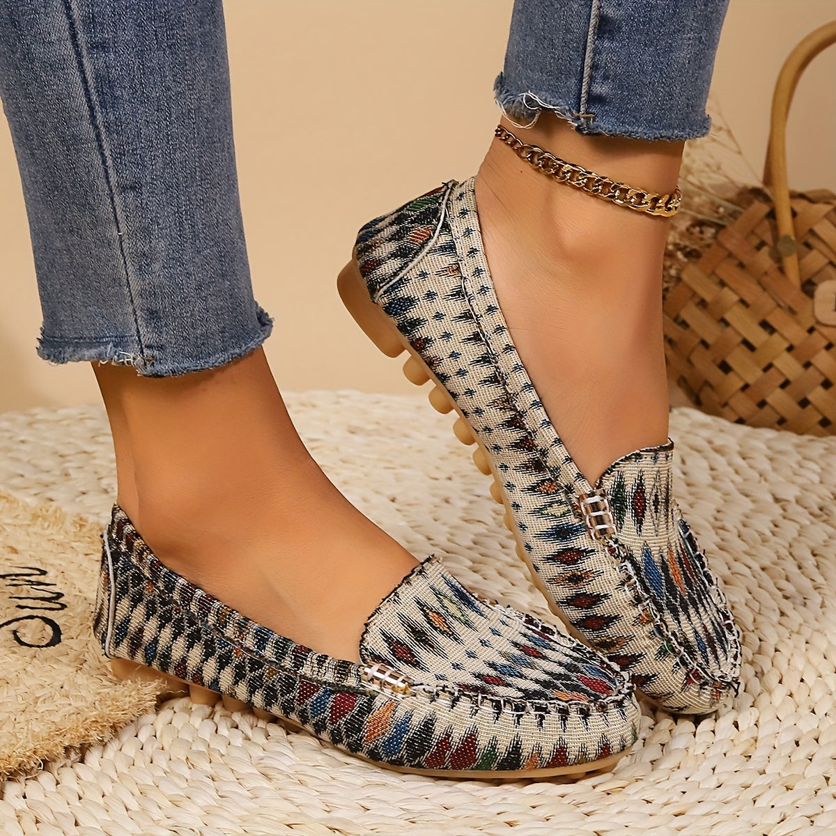 Meya™ | Classic Moccasin