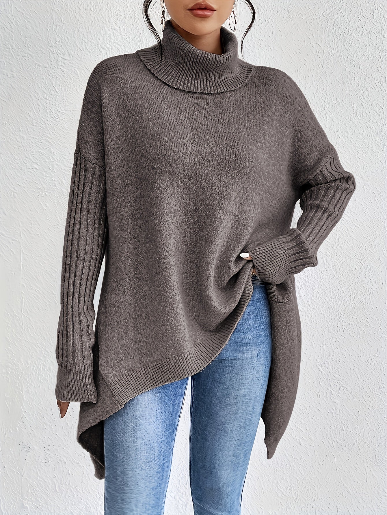 Tahlia – High Neck Sweater